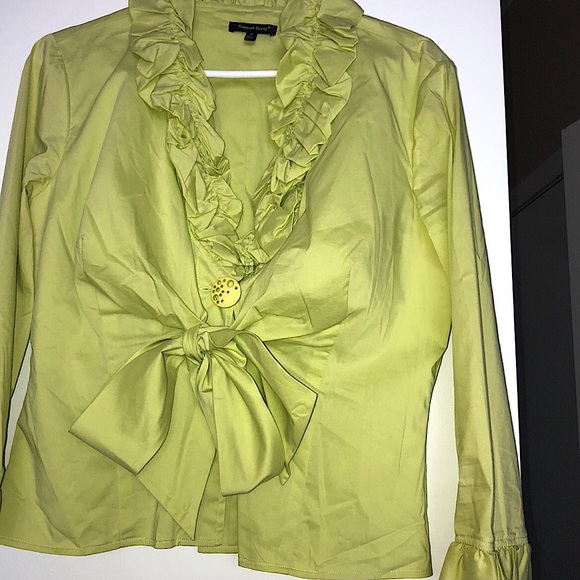 Samuel Dong Tops - Samuel Dong Designed Blouse in Chic Lime Green🍏🍏